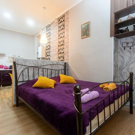 Minimalist Studio Walking Distance To City Centre Appartement Tbilisi Buitenkant foto